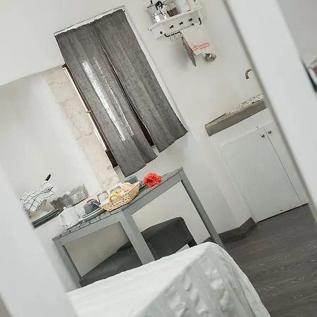 Apart Otel I 7 Archi