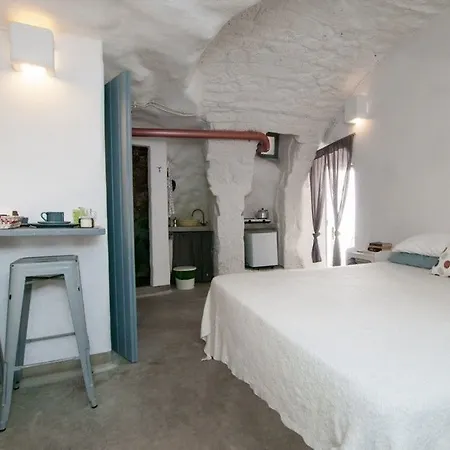 I 7 Archi Aparthotel *